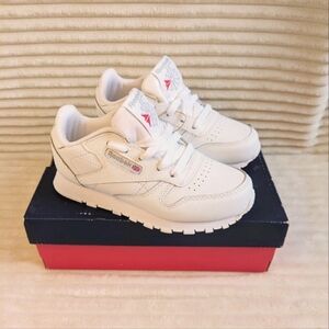 Reebok Classic Leather Sneaker - Kids